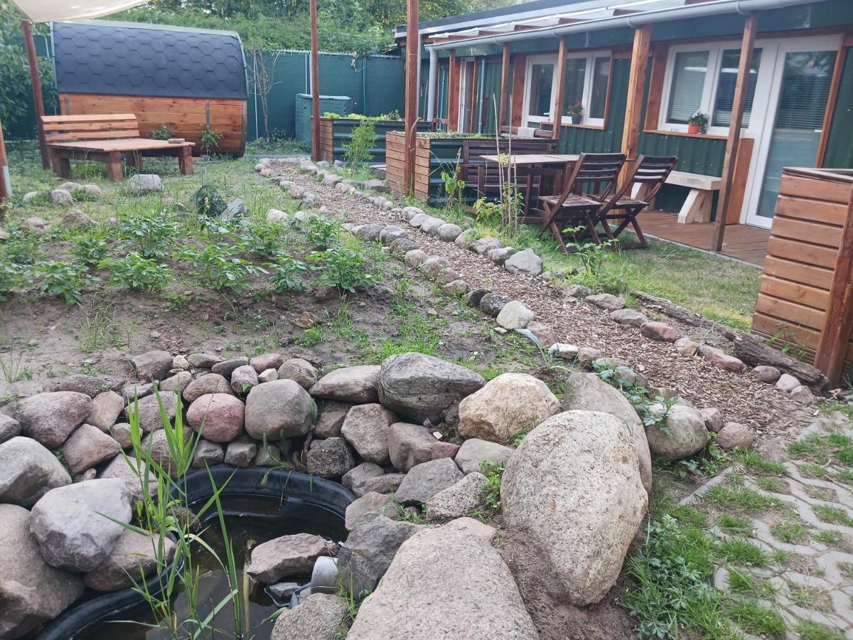 Squat Deluxe Berlin, The Hostel Екстериор снимка