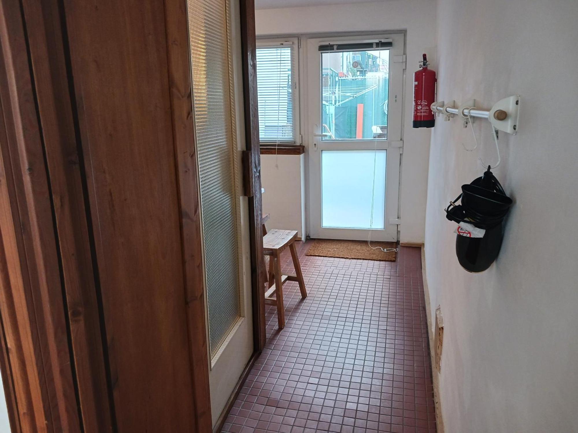 Squat Deluxe Berlin, The Hostel Екстериор снимка