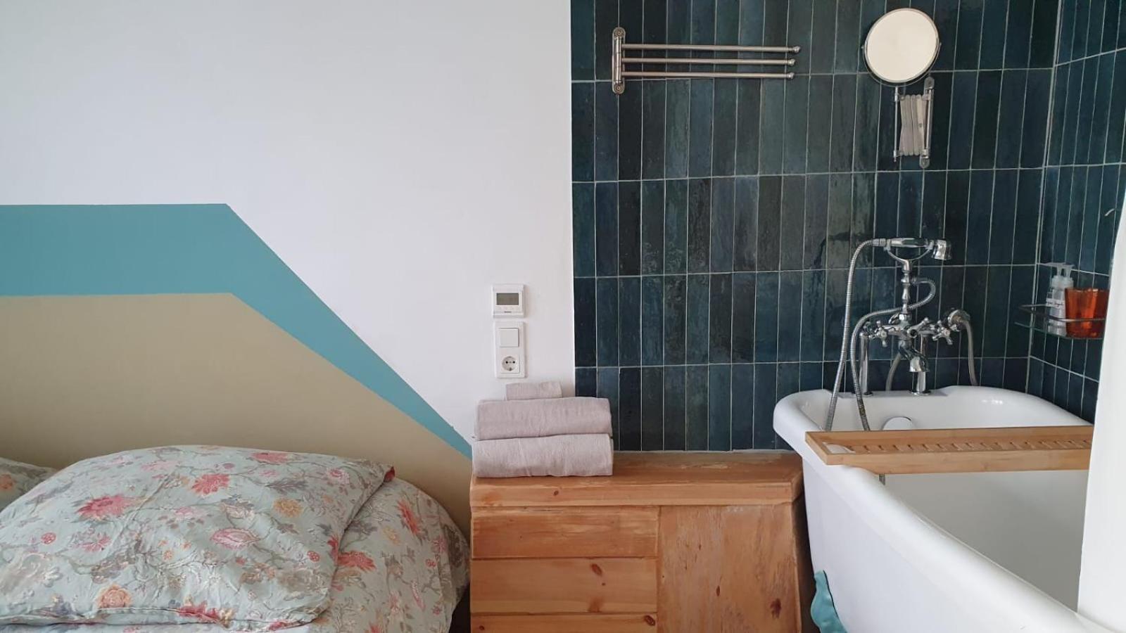 Squat Deluxe Berlin, The Hostel Екстериор снимка